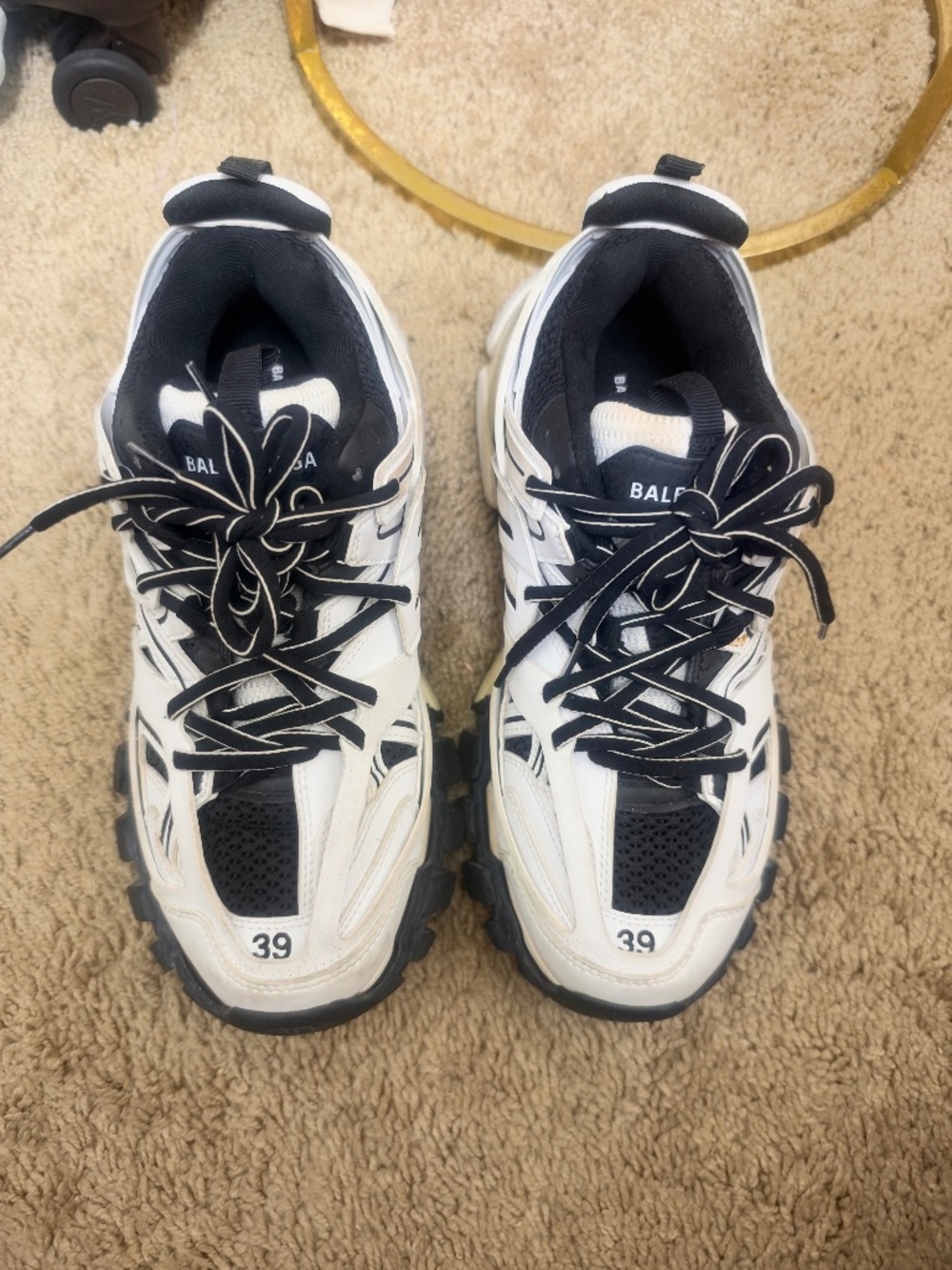 Balenciaga Sneakers - Cream & Black!